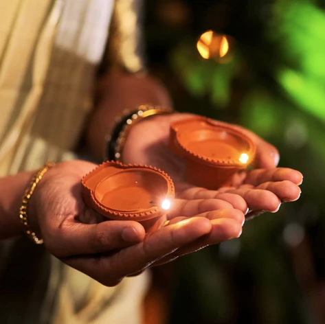 LED Light Water Sensor Diyas - Droplaza™